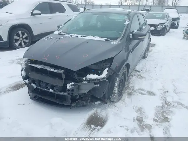 1FADP3K2XGL303802 2016 FORD FOCUS - Image 2
