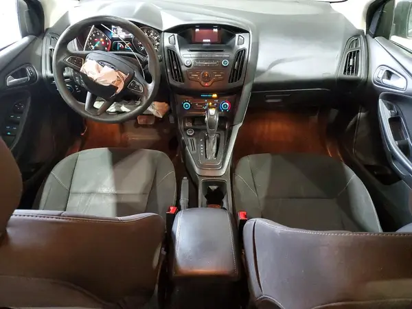 1FADP3K2XGL306604 2016 FORD FOCUS - Image 8