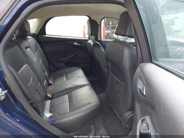 1FADP3K2XGL307302 2016 FORD FOCUS - Image 8