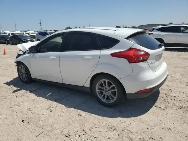 1FADP3K2XGL310054 2016 FORD FOCUS - Image 2