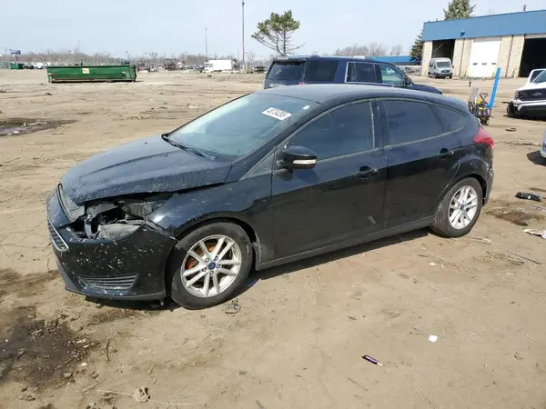 1FADP3K2XGL310944 2016 FORD FOCUS - Image 1