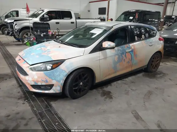 1FADP3K2XGL311446 2016 FORD FOCUS - Image 2