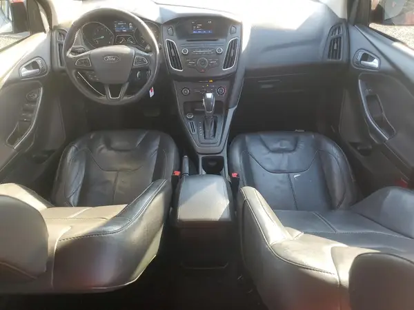 1FADP3K2XGL312080 2016 FORD FOCUS - Image 8