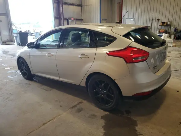 1FADP3K2XGL321619 2016 FORD FOCUS - Image 2