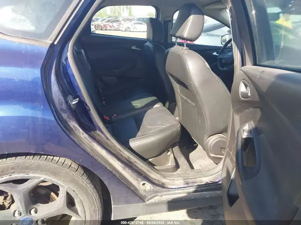 1FADP3K2XGL326724 2016 FORD FOCUS - Image 8