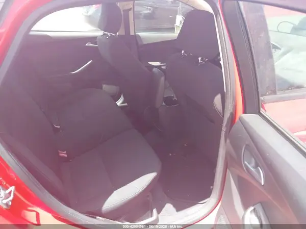 1FADP3K2XGL337612 2016 FORD FOCUS - Image 8