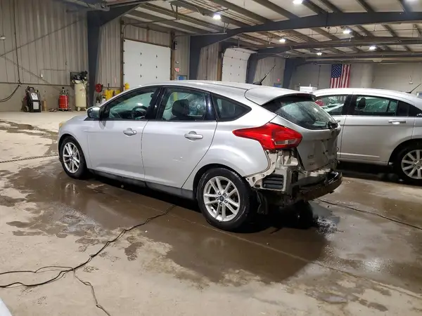 1FADP3K2XGL345077 2016 FORD FOCUS - Image 2