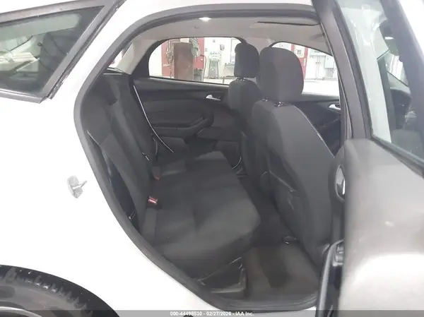 1FADP3K2XGL364289 2016 FORD FOCUS - Image 8