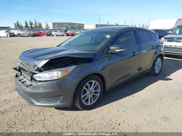 1FADP3K2XGL366625 2016 FORD FOCUS - Image 2