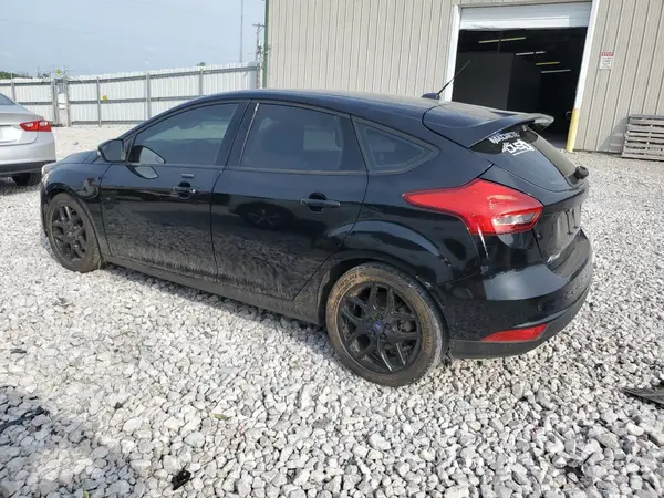 1FADP3K2XGL375146 2016 FORD FOCUS - Image 2