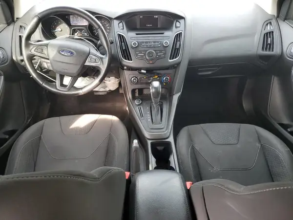1FADP3K2XGL375146 2016 FORD FOCUS - Image 8