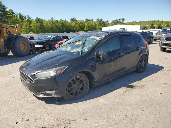 1FADP3K2XGL384865 2016 FORD FOCUS - Image 1
