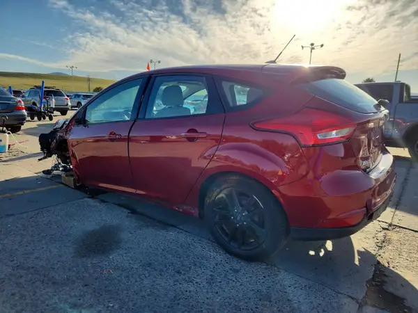 1FADP3K2XHL205614 2017 FORD FOCUS - Image 2