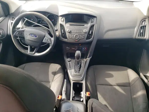 1FADP3K2XHL208240 2017 FORD FOCUS - Image 8