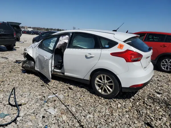1FADP3K2XHL210067 2018 FORD FOCUS - Image 2