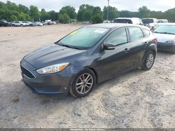 1FADP3K2XHL212241 2017 FORD FOCUS - Image 2