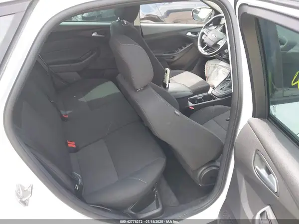 1FADP3K2XHL213759 2017 FORD FOCUS - Image 8