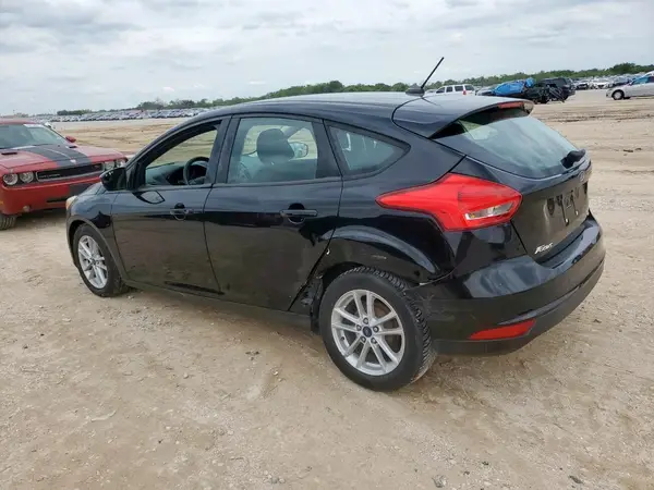 1FADP3K2XHL220565 2017 FORD FOCUS - Image 2