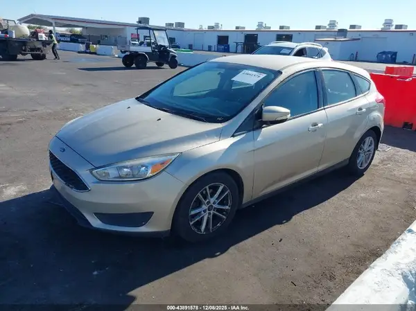 1FADP3K2XHL224079 2017 FORD FOCUS - Image 2