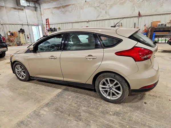 1FADP3K2XHL230612 2017 FORD FOCUS - Image 2