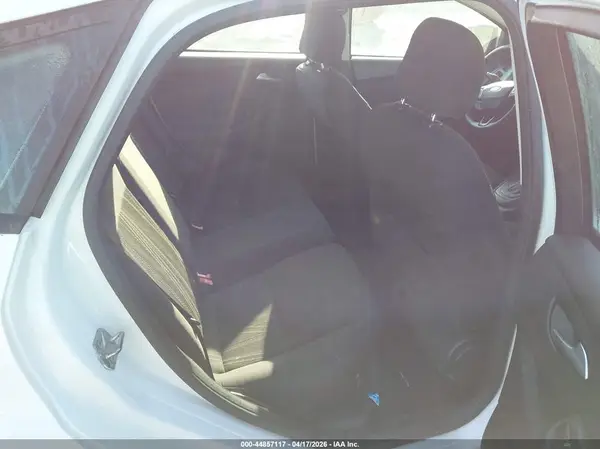 1FADP3K2XHL232814 2017 FORD FOCUS - Image 8