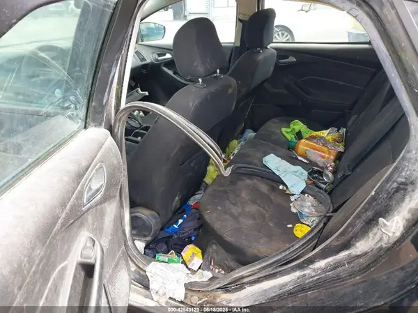 1FADP3K2XHL234899 2017 FORD FOCUS - Image 8