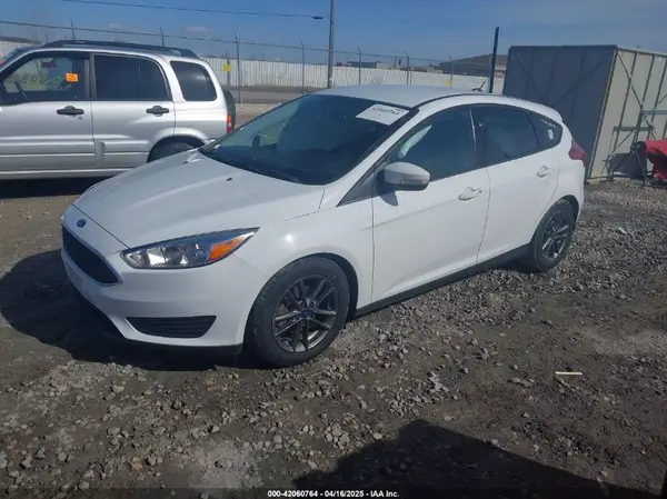 1FADP3K2XHL239407 2017 FORD FOCUS - Image 2