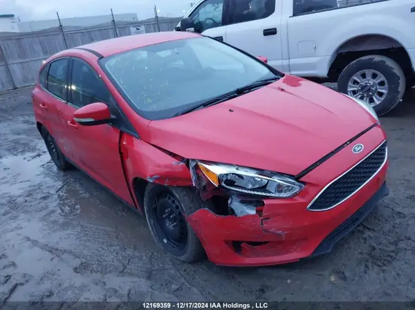 1FADP3K2XHL239617 2017 FORD FOCUS - Image 1
