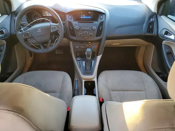 1FADP3K2XHL246566 2017 FORD FOCUS - Image 8