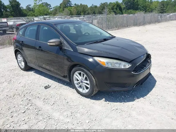 1FADP3K2XHL252593 2017 FORD FOCUS - Image 1
