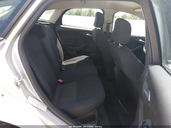 1FADP3K2XHL265084 2017 FORD FOCUS - Image 8