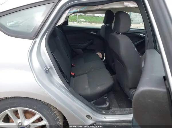 1FADP3K2XHL267126 2017 FORD FOCUS - Image 8