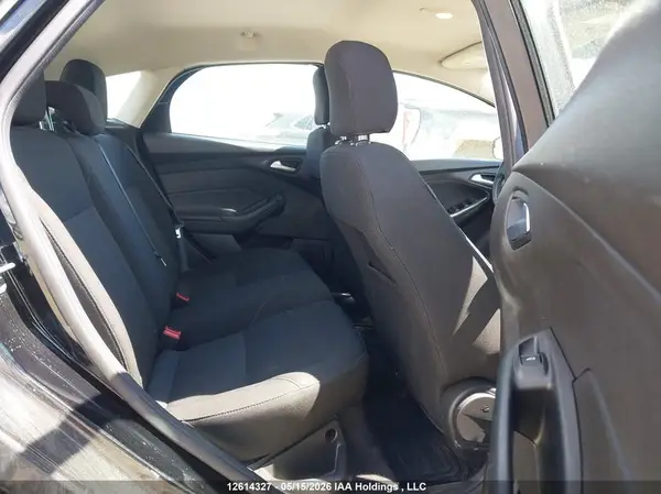 1FADP3K2XHL268874 2017 FORD FOCUS - Image 8