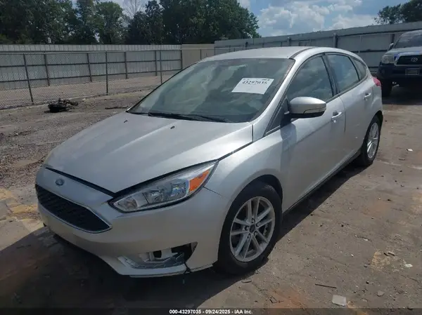 1FADP3K2XHL271824 2017 FORD FOCUS - Image 2
