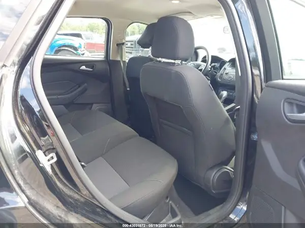 1FADP3K2XHL281298 2017 FORD FOCUS - Image 8