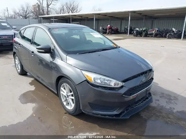 1FADP3K2XHL313568 2017 FORD FOCUS - Image 1