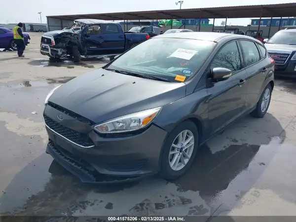 1FADP3K2XHL313568 2017 FORD FOCUS - Image 2