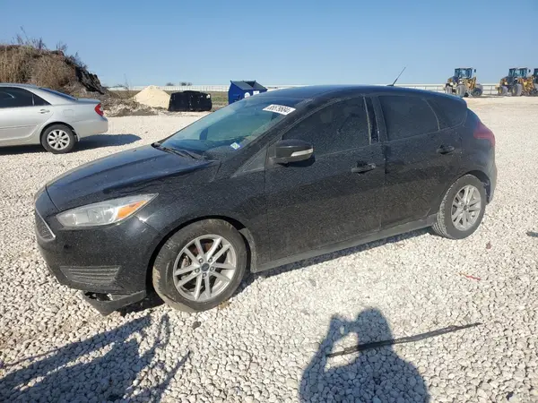 1FADP3K2XHL322464 2017 FORD FOCUS - Image 1