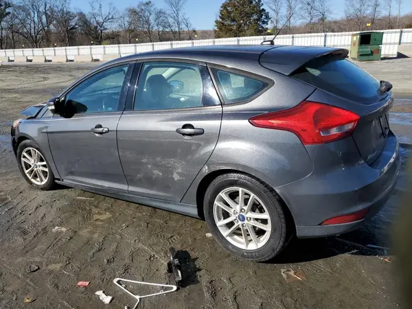 1FADP3K2XHL323548 2017 FORD FOCUS - Image 2