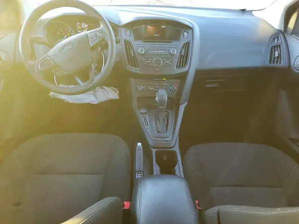 1FADP3K2XHL329012 2017 FORD FOCUS - Image 8