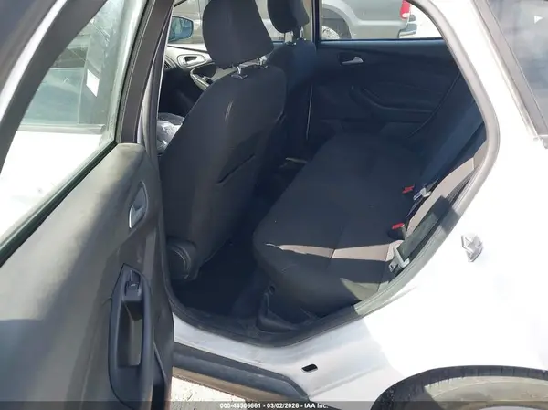 1FADP3K2XHL333156 2017 FORD FOCUS - Image 8