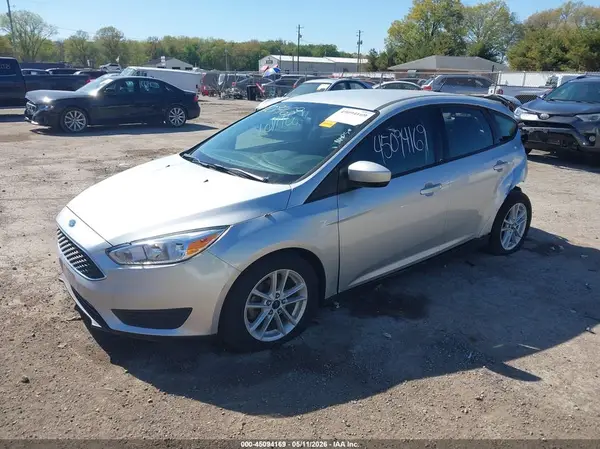 1FADP3K2XJL210415 2018 FORD FOCUS - Image 2