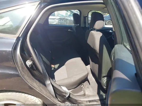 1FADP3K2XJL235167 2018 FORD FOCUS - Image 8