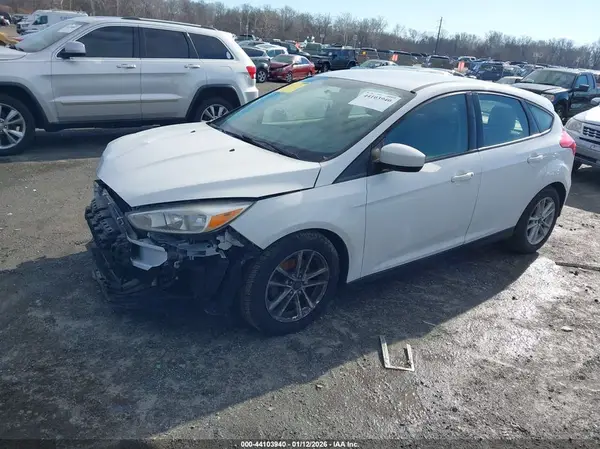1FADP3K2XJL237405 2018 FORD FOCUS - Image 2