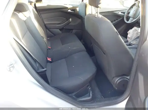 1FADP3K2XJL238943 2018 FORD FOCUS - Image 8