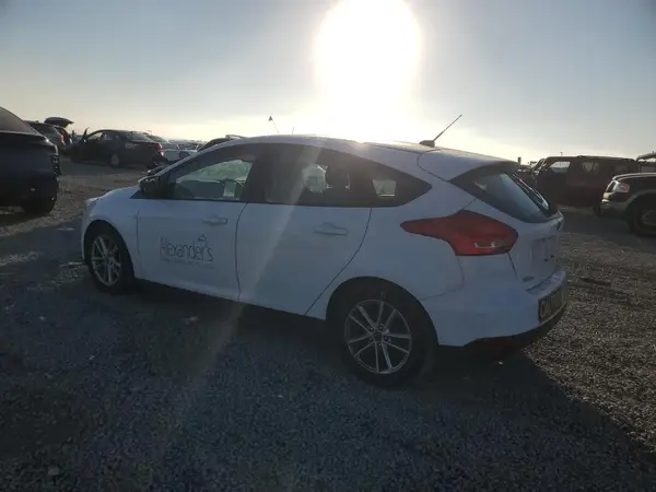 1FADP3K2XJL241096 2018 FORD FOCUS - Image 2