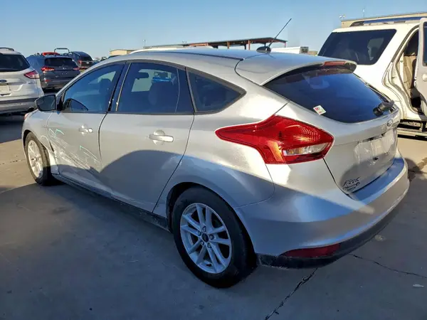 1FADP3K2XJL242345 2018 FORD FOCUS - Image 2