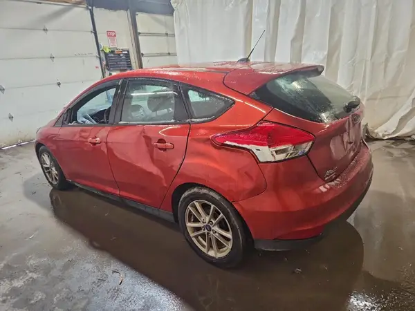 1FADP3K2XJL246024 2018 FORD FOCUS - Image 2