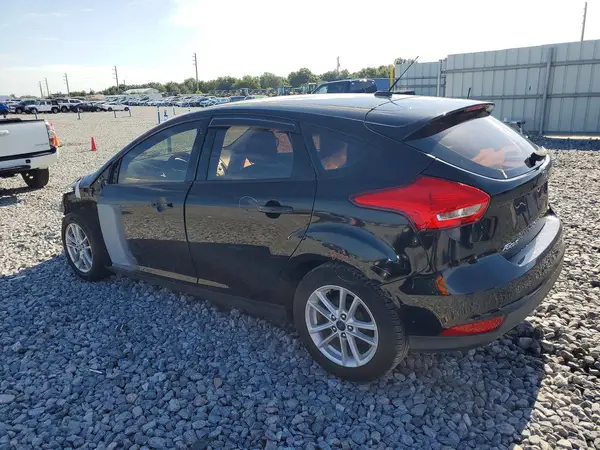 1FADP3K2XJL256567 2018 FORD FOCUS - Image 2