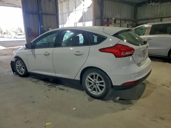 1FADP3K2XJL259923 2018 FORD FOCUS - Image 2